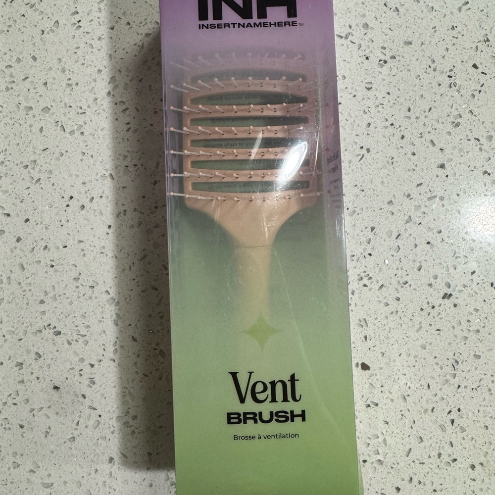 Vent Brush - Tan